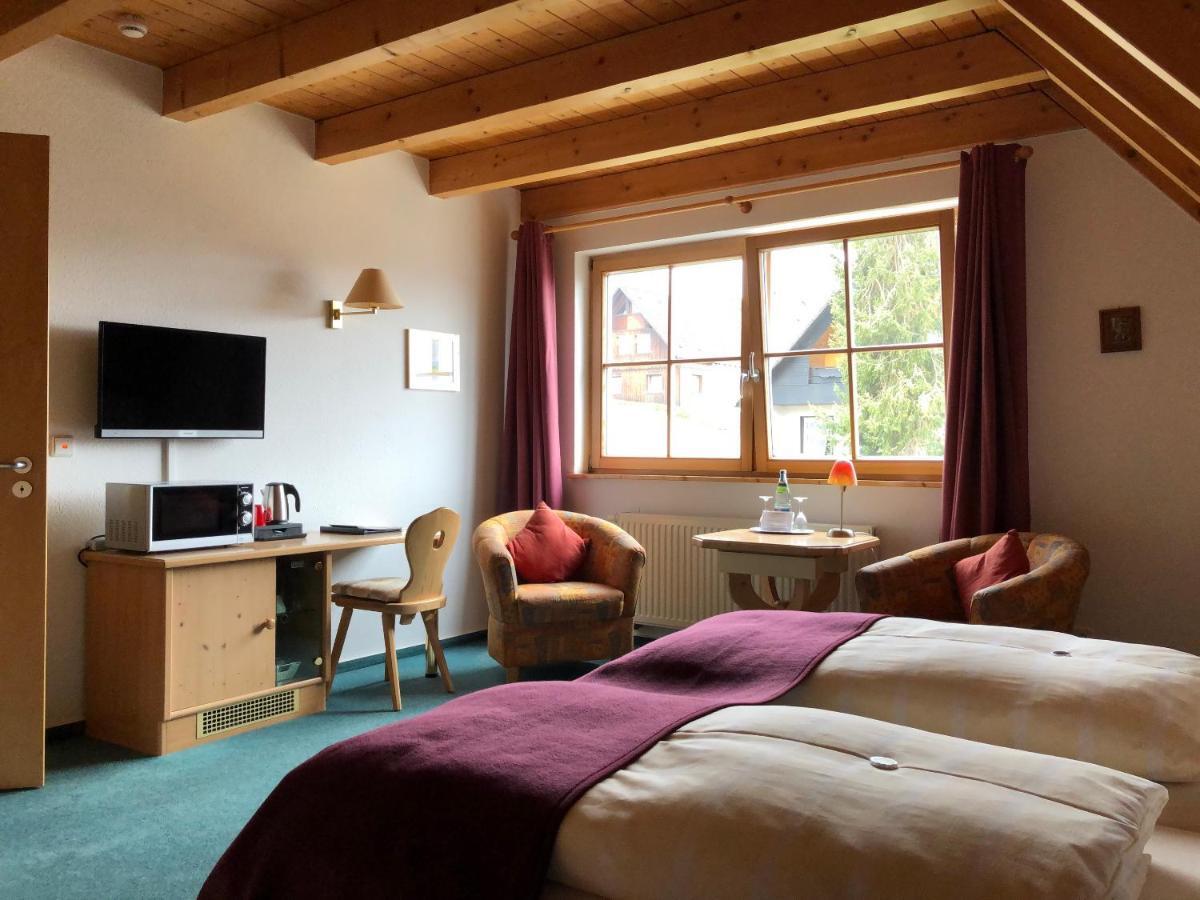 Berghotel Schiller Schonach im Schwarzwald Extérieur photo